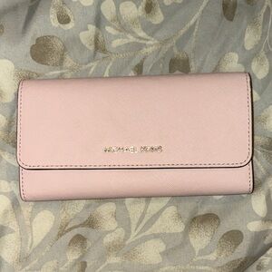 Excellent Condition Michael Kors Blush Pink Fold Over Flap Wallet